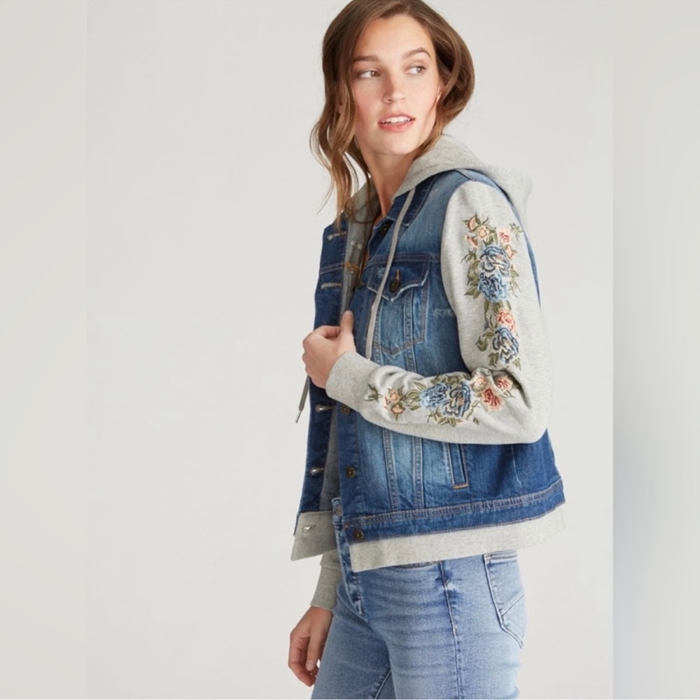 Driftwood | Mimi Seville Embroidered Denim Jacket M